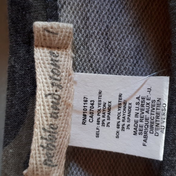 Pebble and Stone ladies top L - Picture 2 of 8